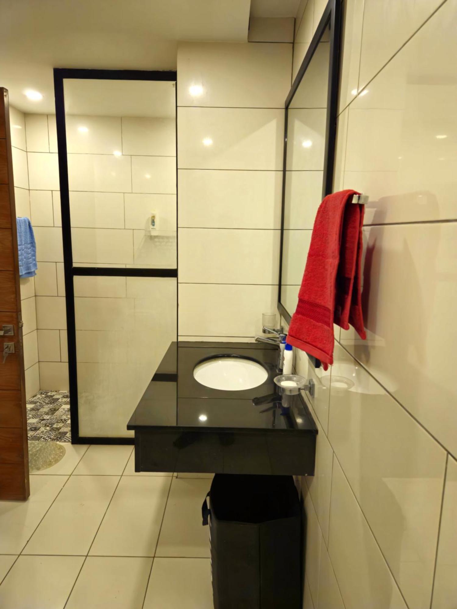 Aesthetic Scenic Luxurious Apartment - Bahria Heights Rawalpindi Bagian luar foto